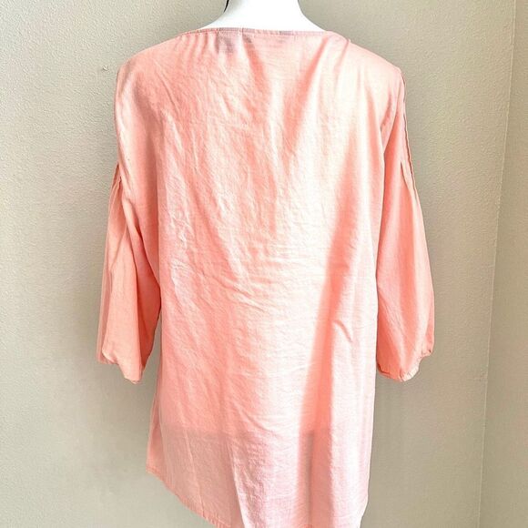 Eddie Bauer Top  - Picture 6 of 9